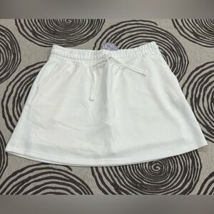 NWT Rae Mode Ivory/Cream Skort - Large